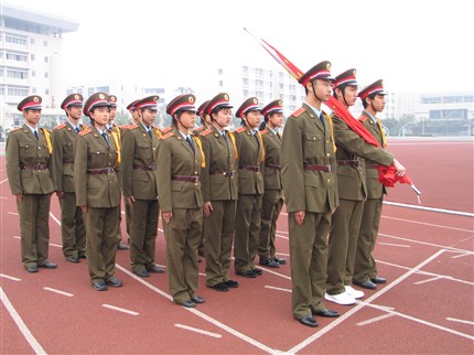 第三届国旗班首次亮相