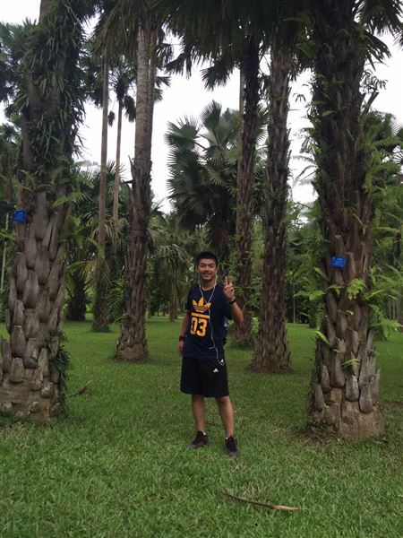 高一5班国旗下讲话学生风采