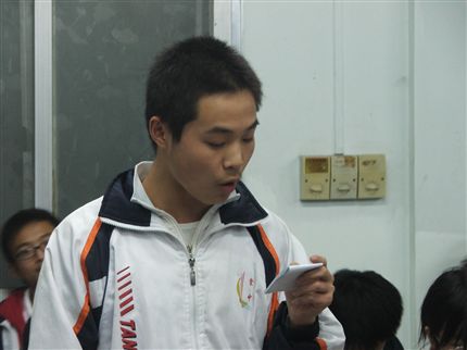 辩手慷慨陈词