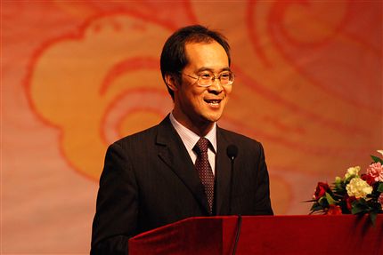 万主任