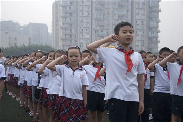 做“明礼行孝”附小人 争当“十星”好少年——棠外附小隆重举行2011—2012学年度上期开学典礼