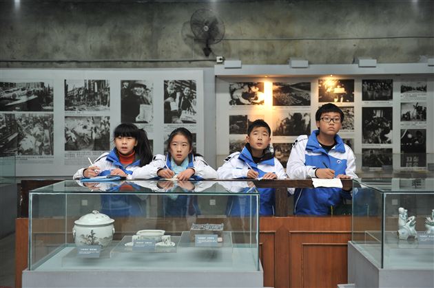 重温历史 开创未来——棠中外语学校初2012级纪念一二•九运动之建川行
