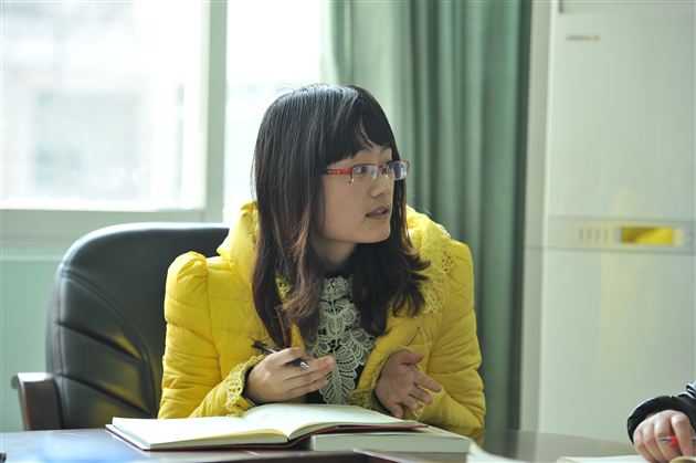 棠中外语学校初中部第一次修身班会课专题研讨会圆满召开