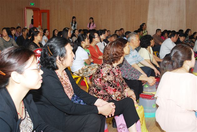 关注营养细节，培养健康宝贝——记棠外实验幼稚园举办“儿童营养与膳食”知识讲座