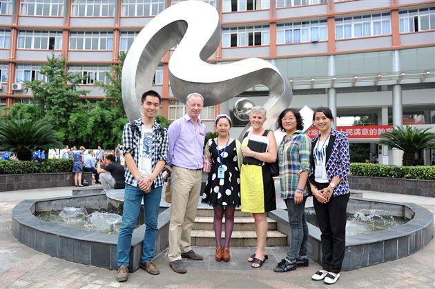 Sichuan-Christchurch Education Festival棠外附小学生参加“四川-基督城教育节”教育交流活动