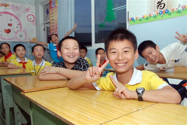 同心向上齐努力 我与祖国共成长——棠外附小庆国庆65周年系列活动