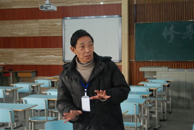 行进中摸索，探究中前行——记棠外附小修身班会研讨活动