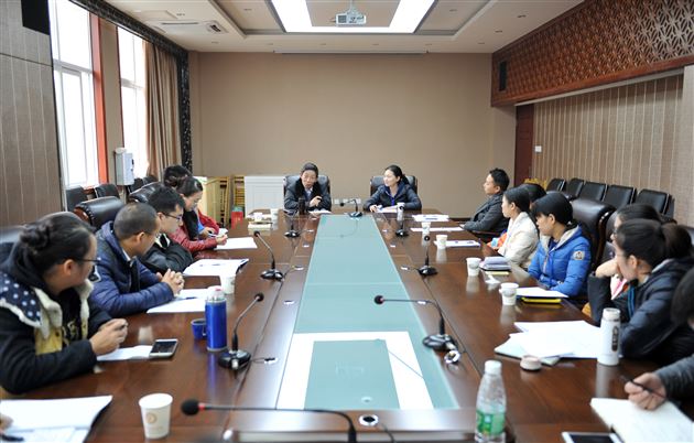 专家护航,共谋高效课堂——国际部特邀学监徐文基作关于“课堂教学”的专题报道