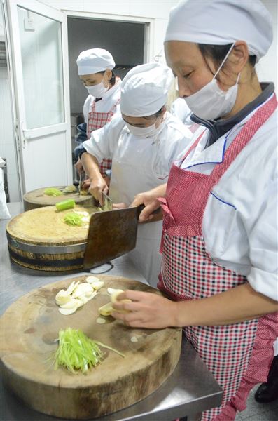 展岗位风采,促技能提升——记棠外实验幼稚园“员工技能大赛”活动