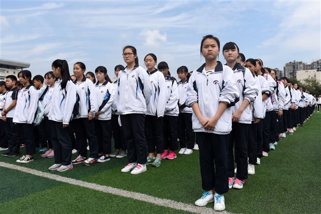 生命至上,安全第一——棠外师生开展新学年首次紧急逃生疏散演练
