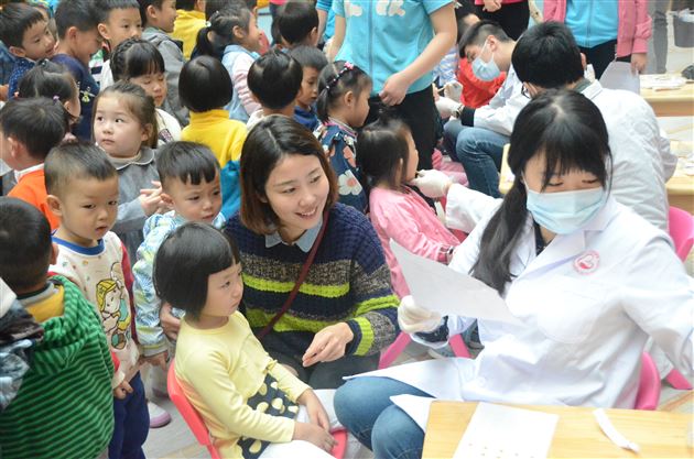 关注健康,无微不至——棠外实验幼儿园开展龋齿预防及视力筛查工作