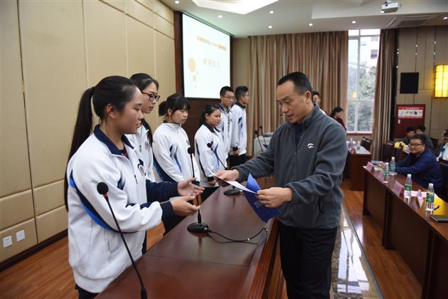 国际视野做调研，研究学习展风采——记棠外国际部“U-course爱心金阳行”研究课程展示活动报道