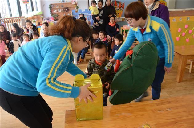 迈出第一步，迈好第一步——棠外实验幼儿园婴幼衔接活动