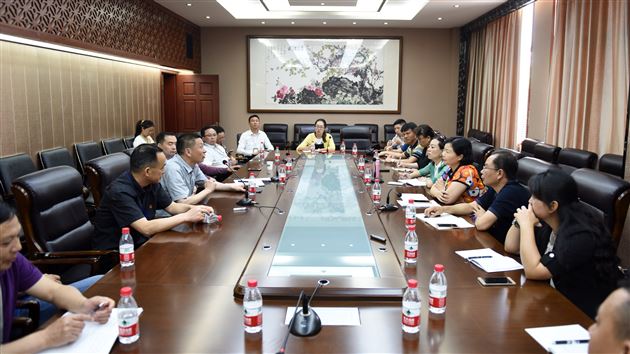 云南省开远市考察团一行莅临棠外取经