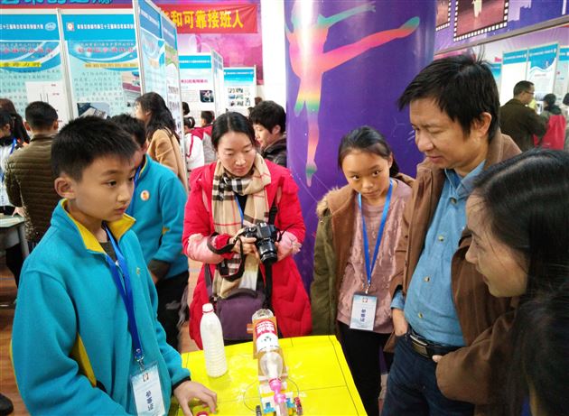 喜报：我校在第33届成都市青少年科技创新大赛再获最高奖