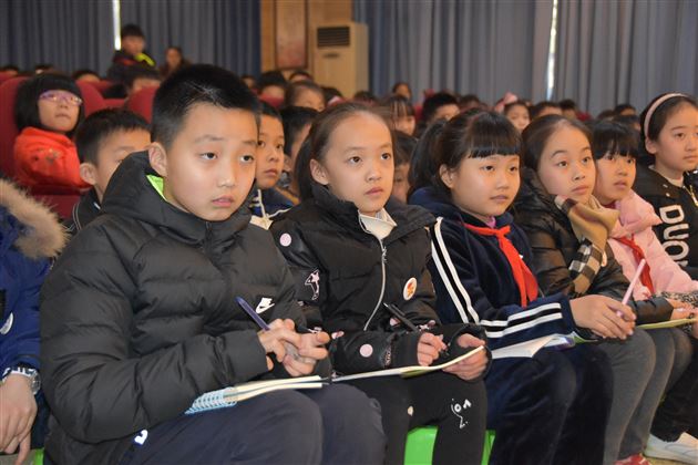 聪明是“吃”出来的——记棠外附小四年级家长义工课堂