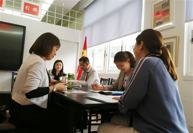 巧抓文本核心 实现高效课堂——记我校附小刘旭工作室活动