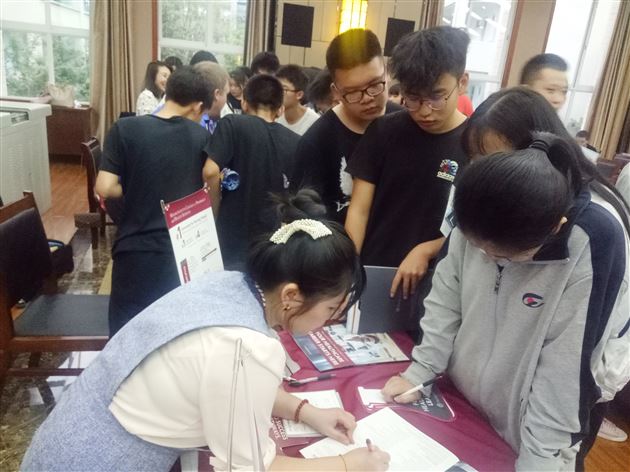 春风有你,不如刚好遇见你——“2019春季蓝图美国名校中国展”一行到访棠外