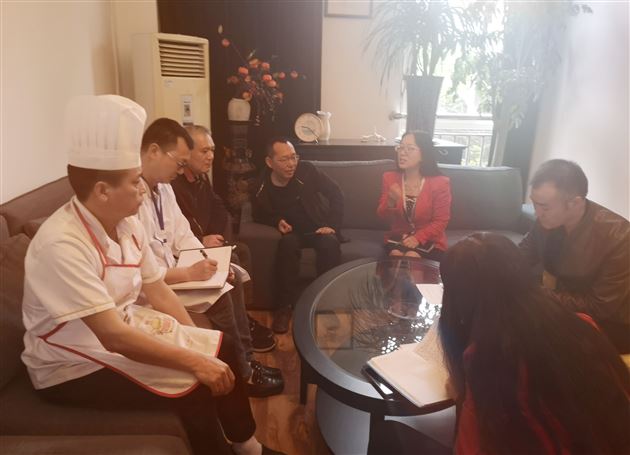 我校附小召开食堂协调会