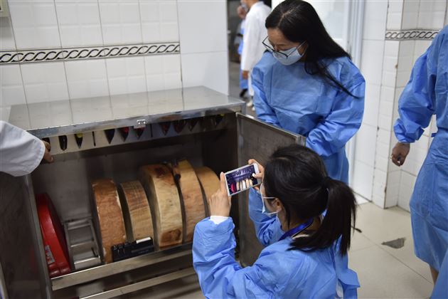 家校合力,师生同心,共建最安全食堂——我校召开膳食管理委员会工作会议