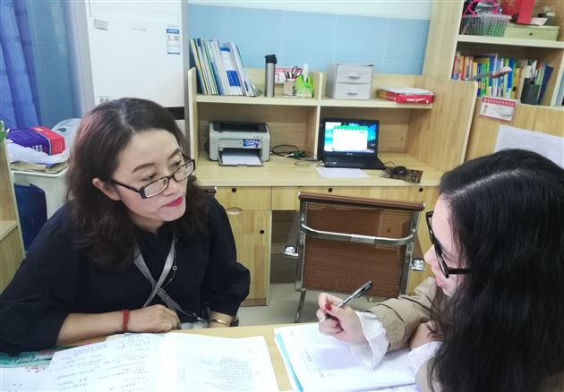 同台竞技 教学相长——记“张海艳名师工作室”教学研讨会