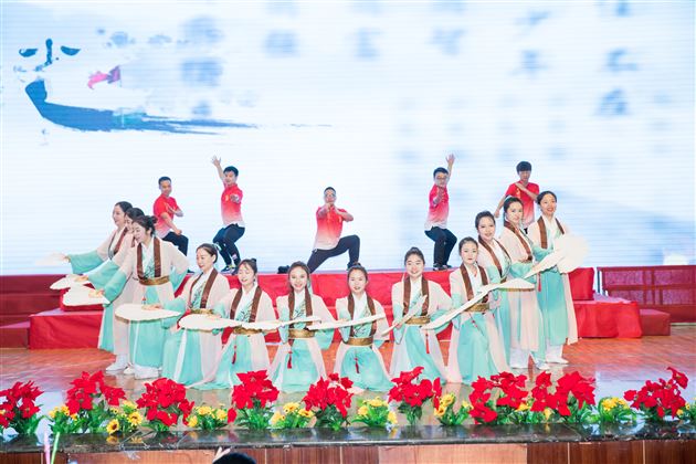 “祖国是我家,我是中国娃”主题歌表演活动