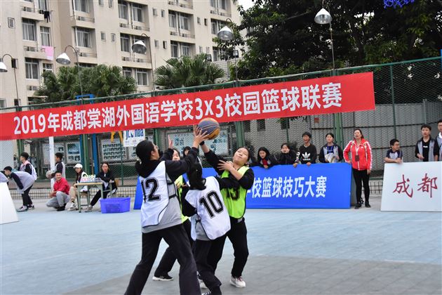 激情与梦想齐飞 友情与拼搏同在——我校初中部第三届3X3校园班级篮球联赛圆满落幕