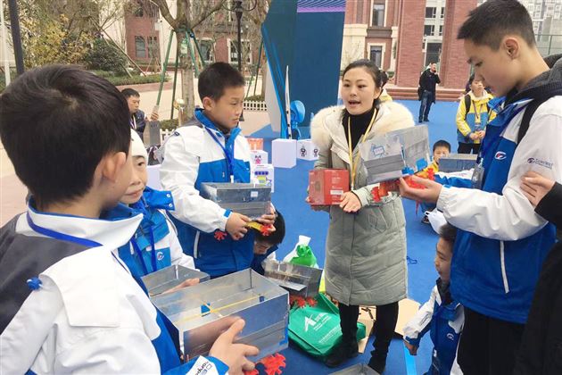 喜报:我校初中学子参加四川省机器人竞赛获团体一等奖和5个单项一等奖