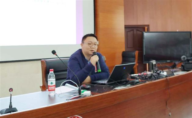 棠外教师殷梦旭受聘担任四川省中小学校园影视节目制作培训高级班授课专家讲师
