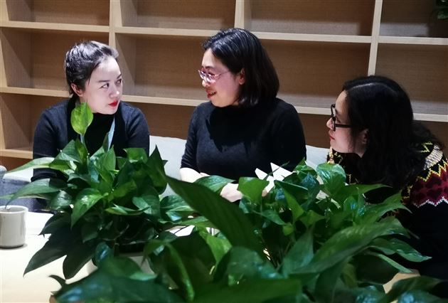 书香丰盈精神，共享启思明智——棠外教职工“共享阅读会”第四期读书活动顺利举行