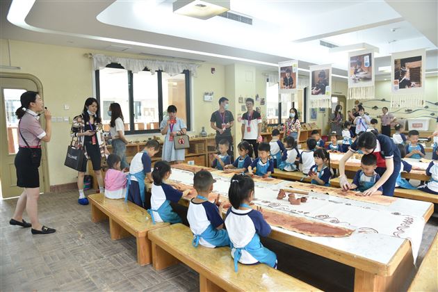 迎同行交流 展师幼风采——棠外实验幼儿园接待各地同仁参观交流 