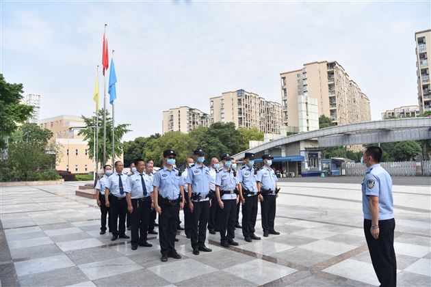 提升防暴意识和技能 构建平安校园——棠外开展防暴处突应急培训演练