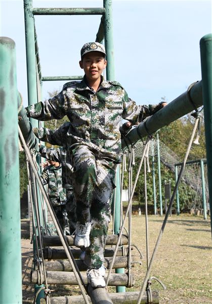 无限好春光 磨砺中成长 