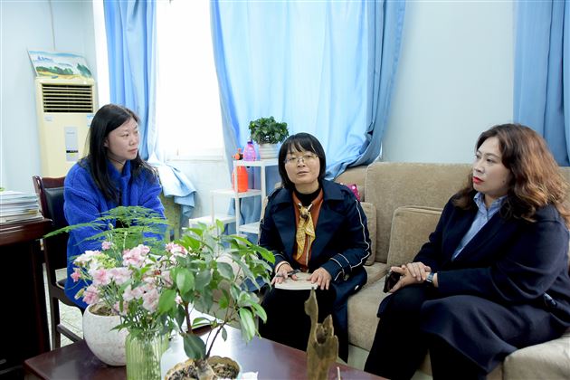 川渝两校话发展 携手并进谋新篇