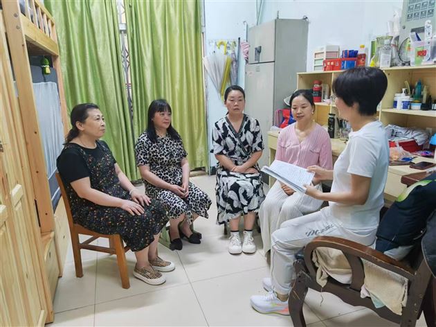 聚焦期末公寓管理 深耕细作共研提质——棠外初中公寓开展“如何做好期末学生公寓精细化管理？”主题式单元教研活动