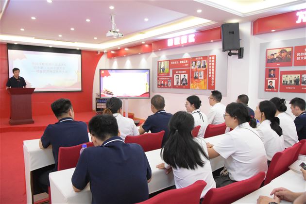 转正传薪火　奋进谱新篇——棠外预备党员转正工作圆满完成 
