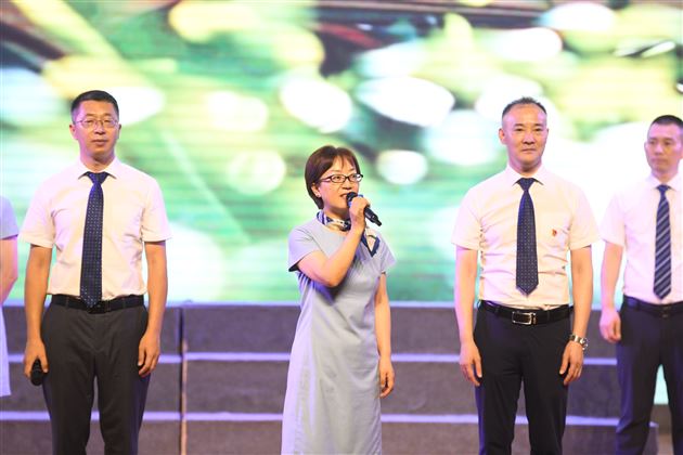 以爱为名,赴星河之约——棠外附小隆重举行2025届毕业典礼