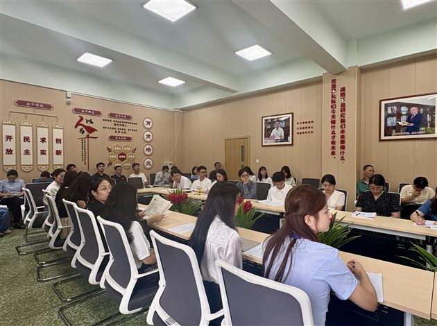 赋能新师　聚力成长——棠外高中召开新进三年教师座谈会