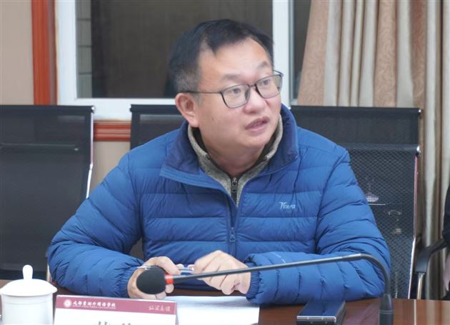 中国足球发展基金会督导组莅临成都市双流区空港青少年体育俱乐部开展督导工作