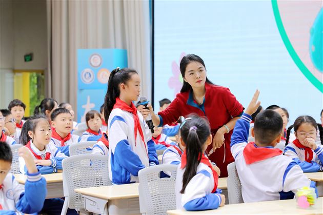 棠外附小以微班课破题“大思政”，解锁“活德育”彰显育人硬实力