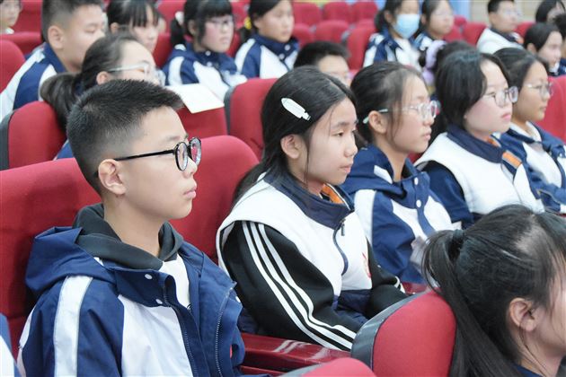 青春展风采　担当向未来——棠外初2025级学生会选举大会圆满落幕