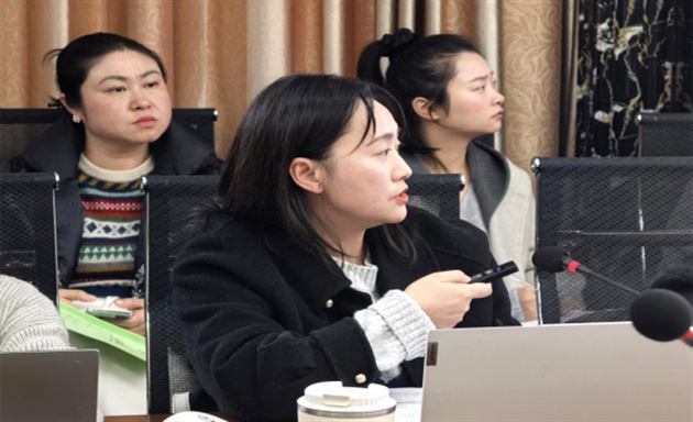 初冬煦阳开新境　文道课题启华章——《新时代初中古诗文“文道统一”的教学实践研究》开题论证会