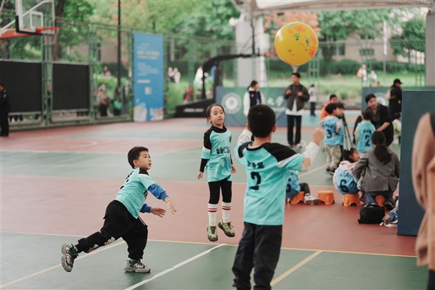 小小排球手大放异彩——棠湖仁智幼儿园在全国幼儿排球嘉年华（南区）中获佳绩