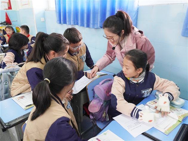 棠外附小五、六年级开展联合英语教研活动