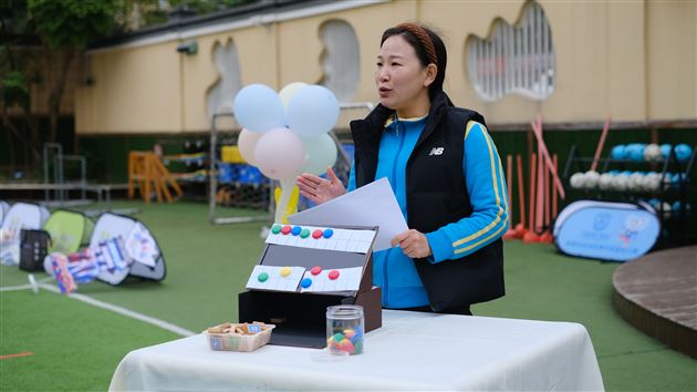 助教讲解、展示