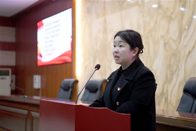 棠外高中团总支举行纪念“一二·九”爱国学生运动90周年主题团日活动