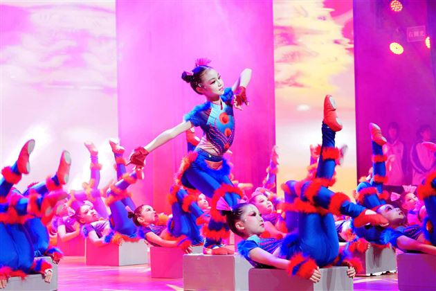 《萌狮和鸣奇想曲》