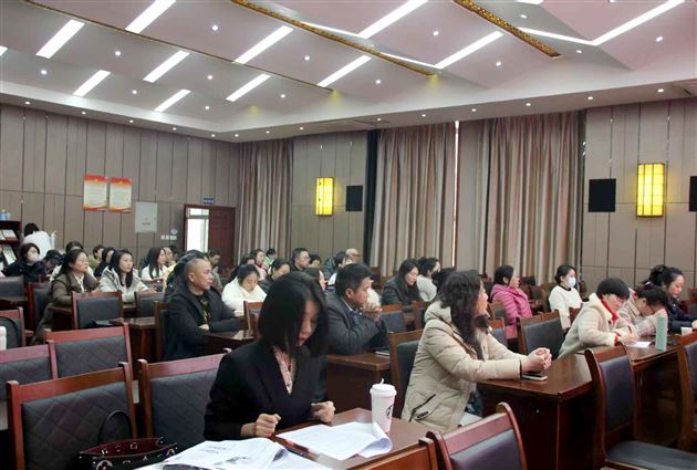 棠外附小家长沙龙共探家校共育新路径