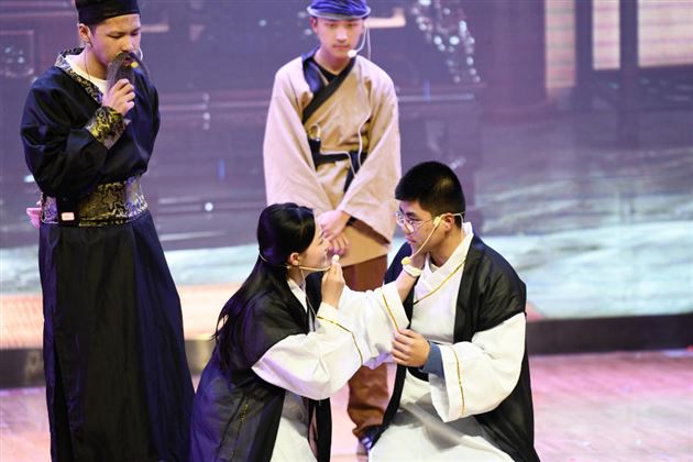 2班 The Butterfly Lovers