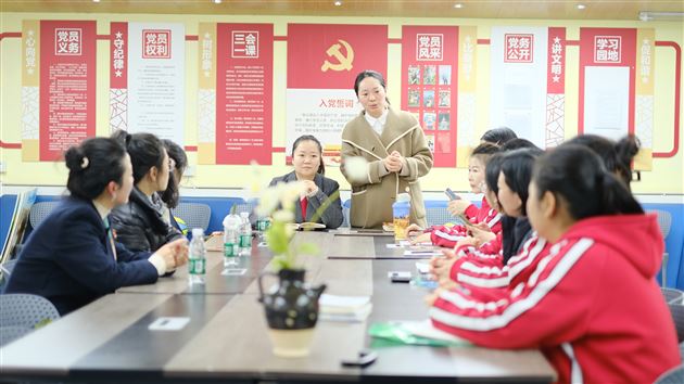 小学教师幼儿园授课记：一场关于成长的双向奔赴